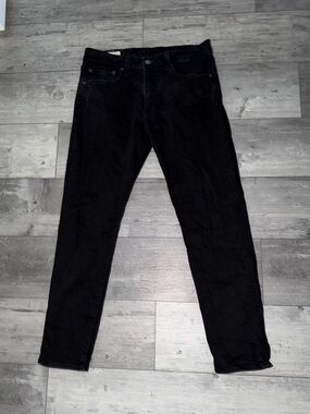 Levi’s 512 Slim Taper Jeans